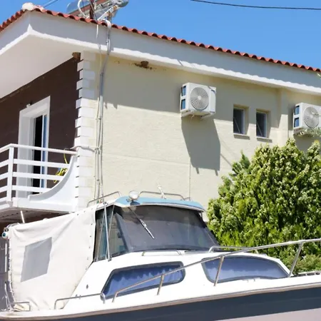 Franko * Delvinë